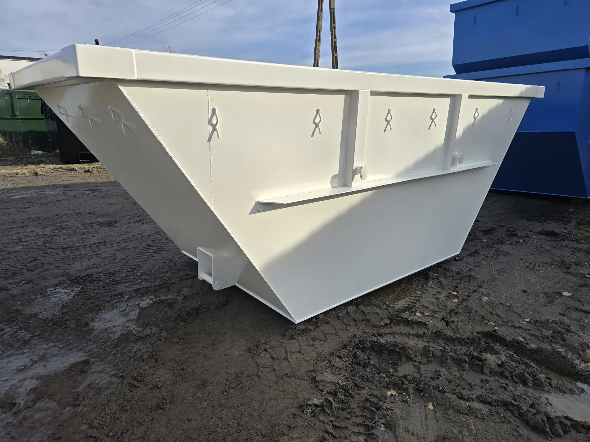 Kontener mulda symetryczna 10m3 DIN 30720 RAL9003